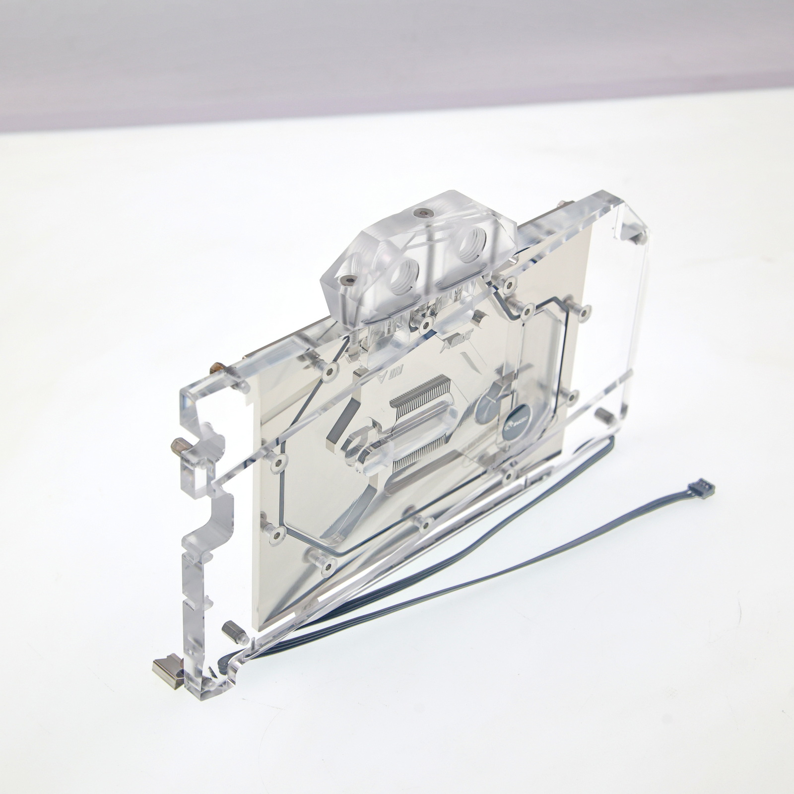 Bykski Dissipatore GPU RGB a C - Rtx 4090 Water Block Full Cover recensione e prezzo