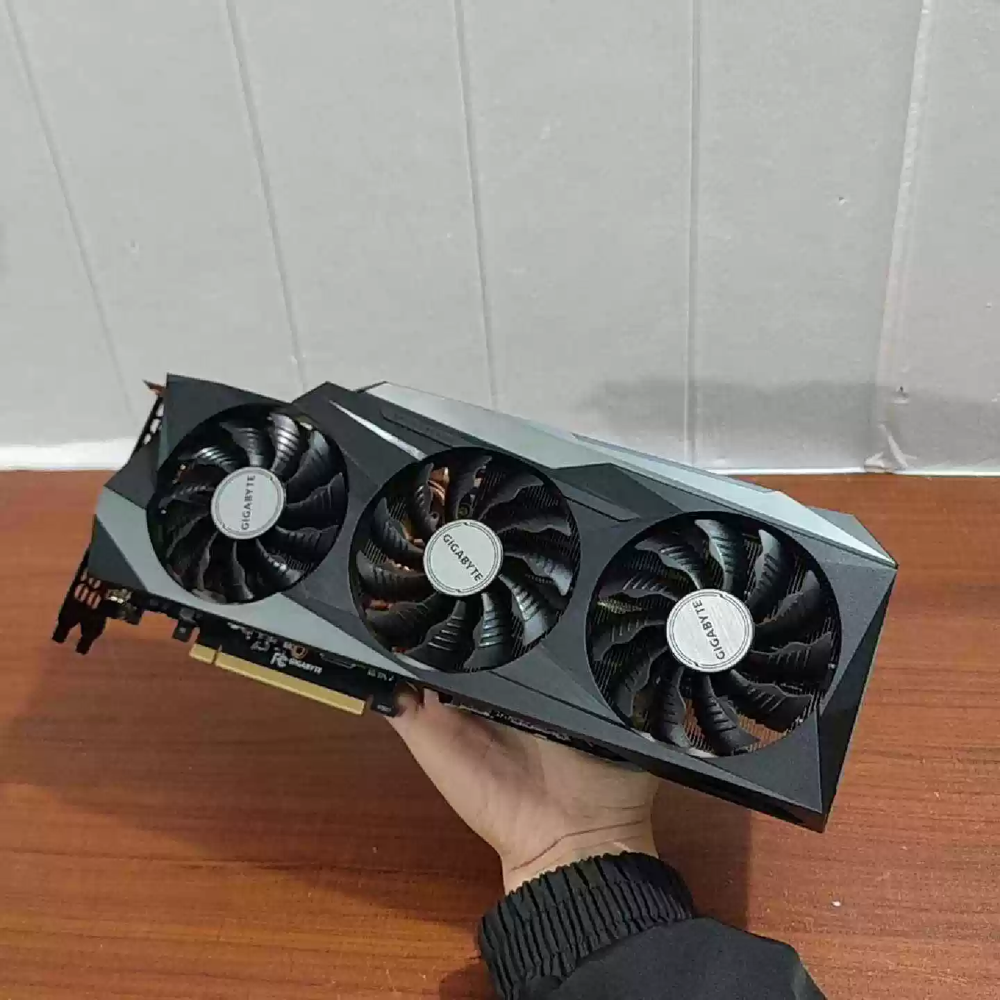 Scheda Grafica Originale RTX 3 - Rtx 3090 24Gb Gddr6X recensione e prezzo